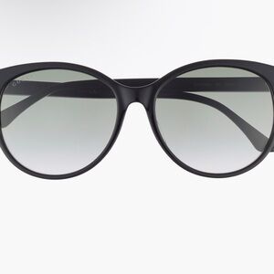 Gucci Black Round Frame Sunglasses